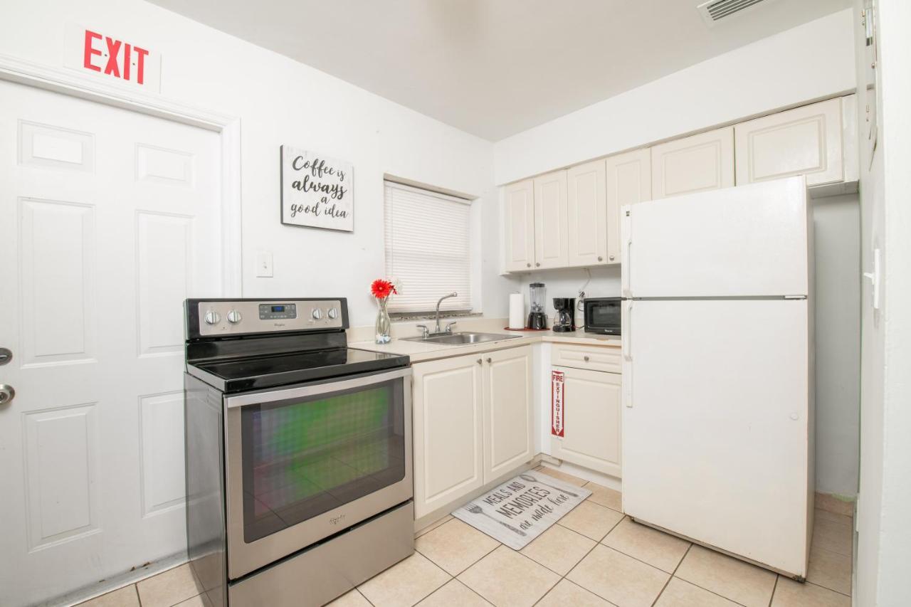 Hollywood Private Apartments Zewnętrze zdjęcie